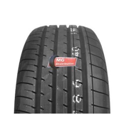 YOKOHAMA: YOKOHAMA AE61 225/50 R18 99 V XL